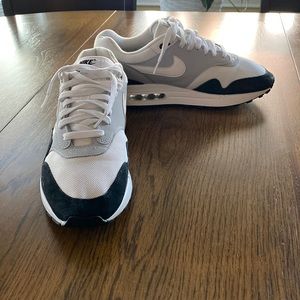 Men’s Nike Air Max One grey & white